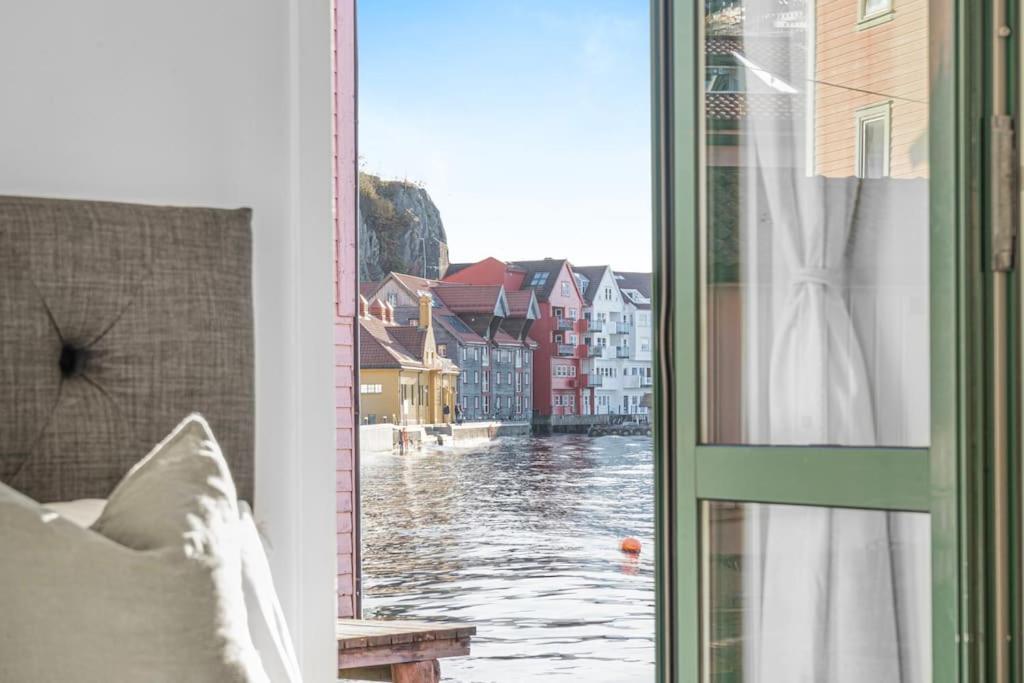 Ocean-View Haven: Take A Swim From Your Window! Bergen Extérieur photo